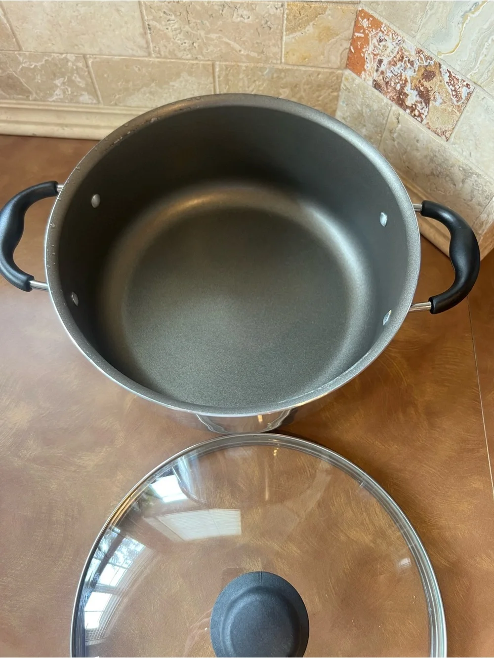 Stainless Steel Nonstick Stockpot 3-4 Quarts with Glass Lid and Black Handles